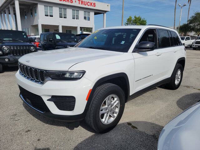 2024 Jeep Grand Cherokee Laredo