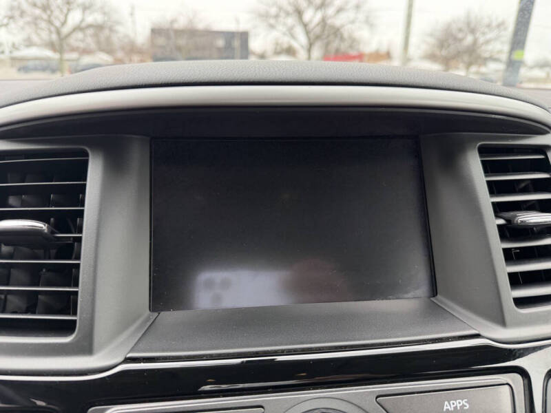 2018 Nissan Pathfinder S