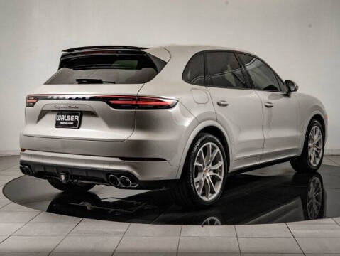 2021 Porsche Cayenne Turbo