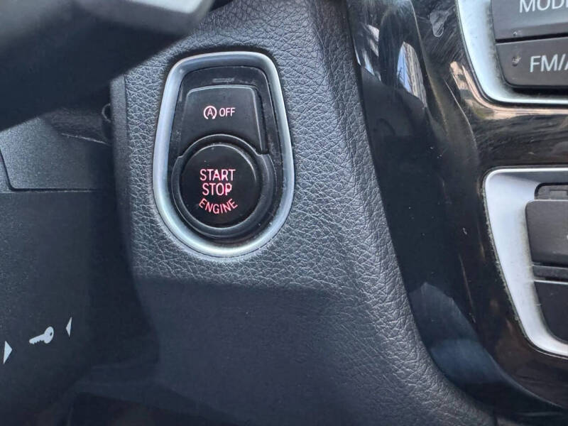 2018 BMW 3 Series 330i