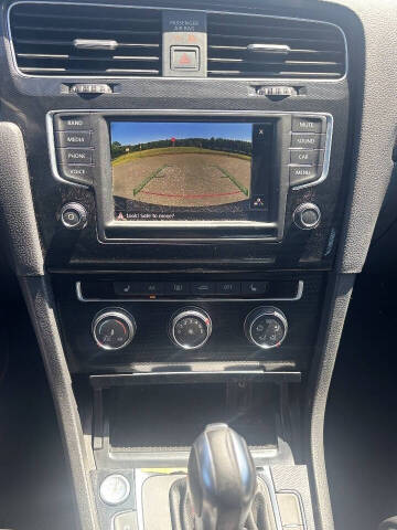 2016 Volkswagen Golf GTI SE