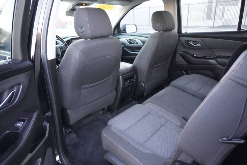 2020 Chevrolet Traverse LT Cloth