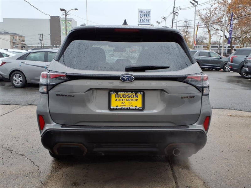 2025 Subaru Forester Sport