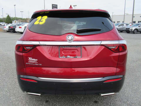2023 Buick Enclave Essence
