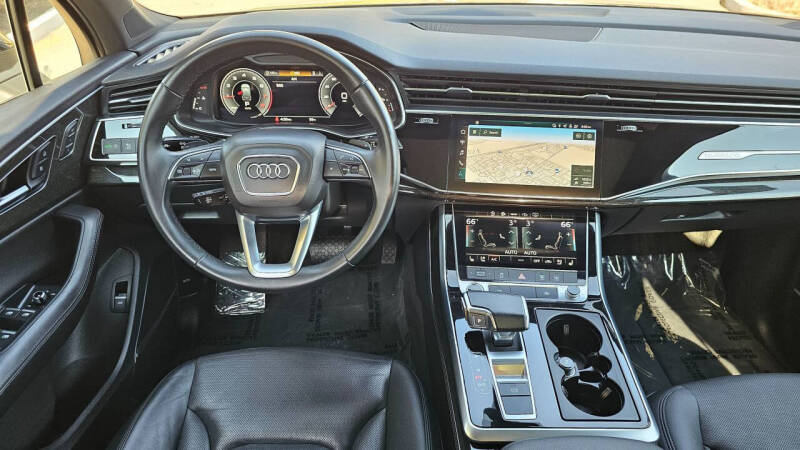 2021 Audi Q7 quattro Premium Plus 55 TFSI