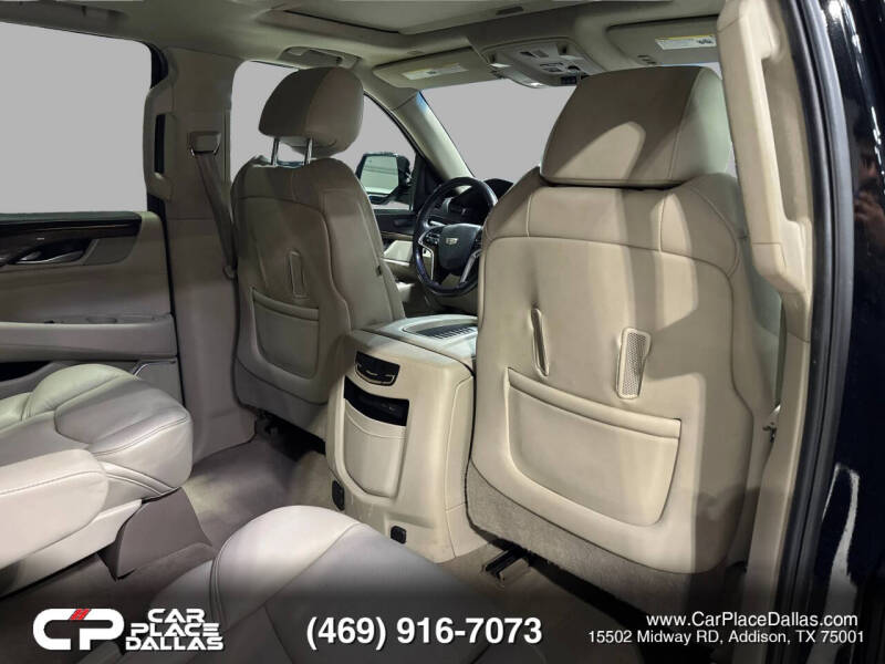 2019 Cadillac Escalade Luxury