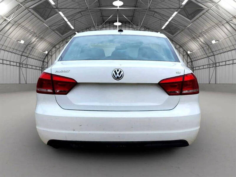 2013 Volkswagen Passat SE PZEV