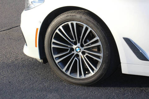 2019 BMW 5 Series 540i
