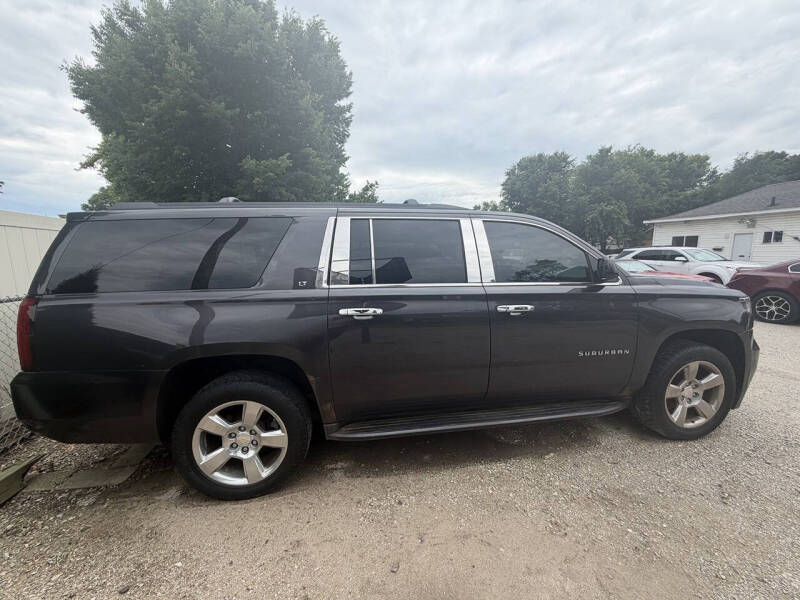 2015 Chevrolet Suburban LT