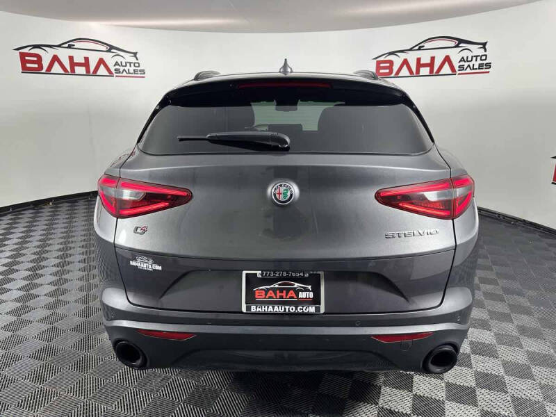2022 Alfa Romeo Stelvio Sprint