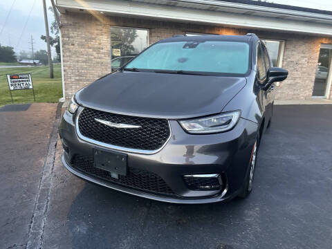 2022 Chrysler Pacifica Touring L