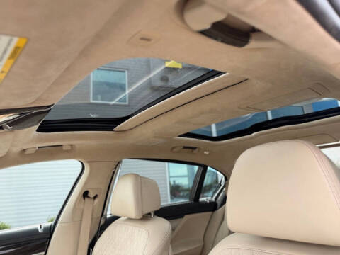 2016 BMW 7 Series 750i xDrive