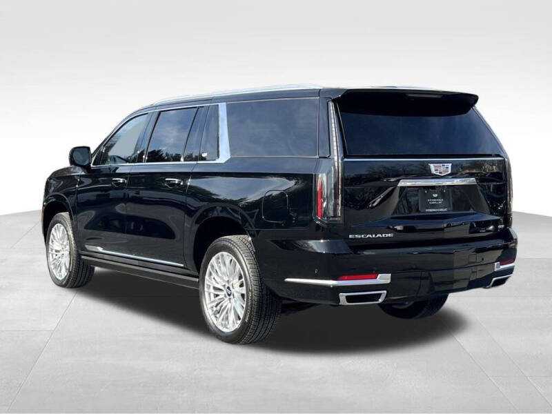 2026 Cadillac Escalade ESV Luxury