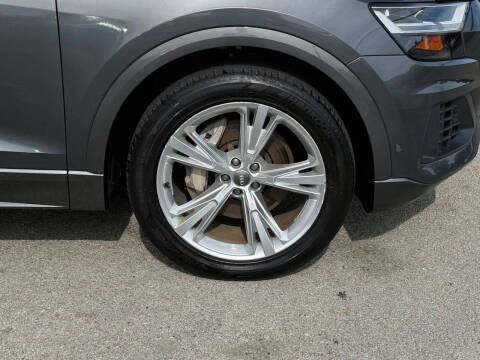2019 Audi Q8 quattro Premium Plus 55 TFSI