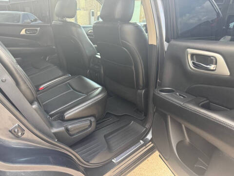 2014 Nissan Pathfinder SL