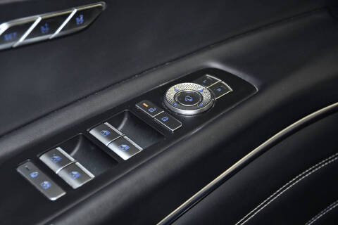 2025 Genesis GV80 2.5T Standard