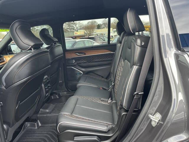 2023 Jeep Grand Cherokee L Summit