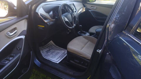 2016 Hyundai Santa Fe SE