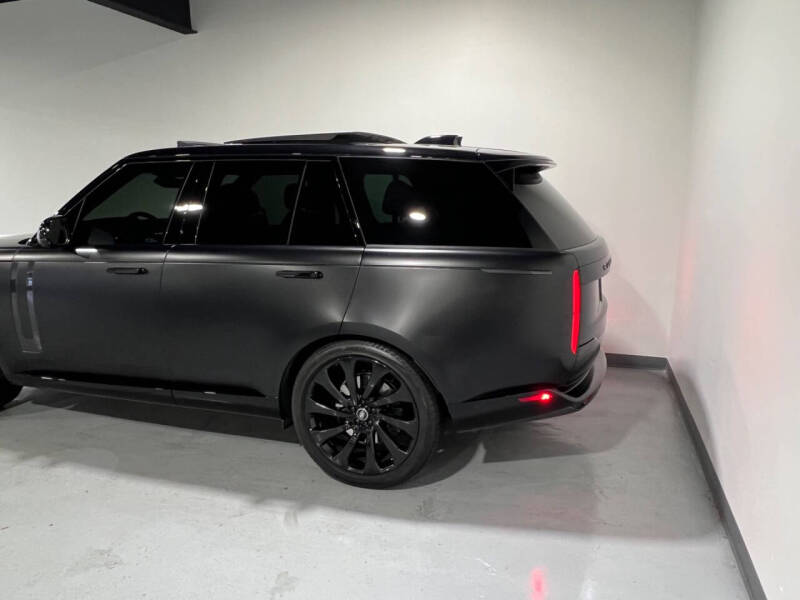 2023 Land Rover Range Rover P530 SE