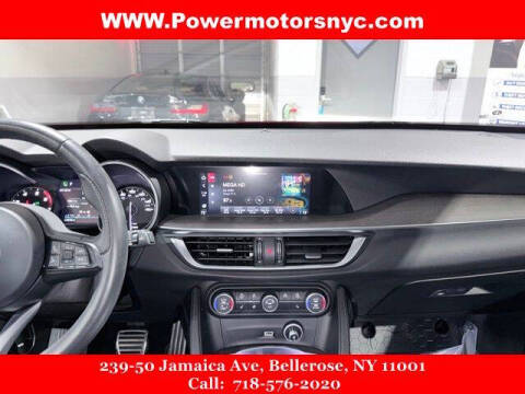 2022 Alfa Romeo Stelvio Ti