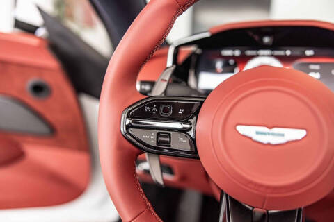 2026 Aston Martin Vantage Roadster