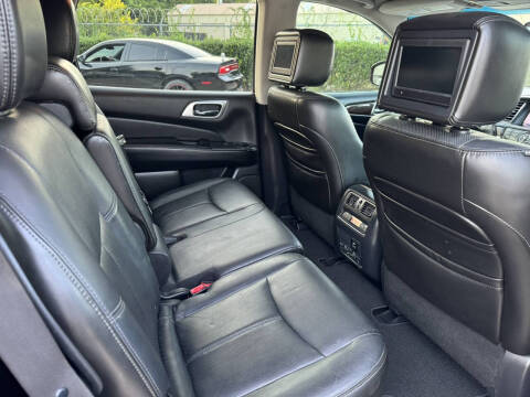 2013 Nissan Pathfinder Platinum