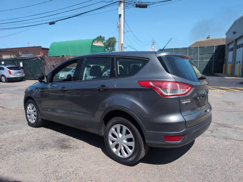 2014 Ford Escape S