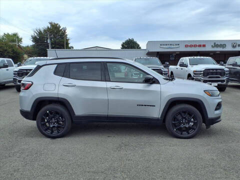 2026 Jeep Compass Latitude Altitude