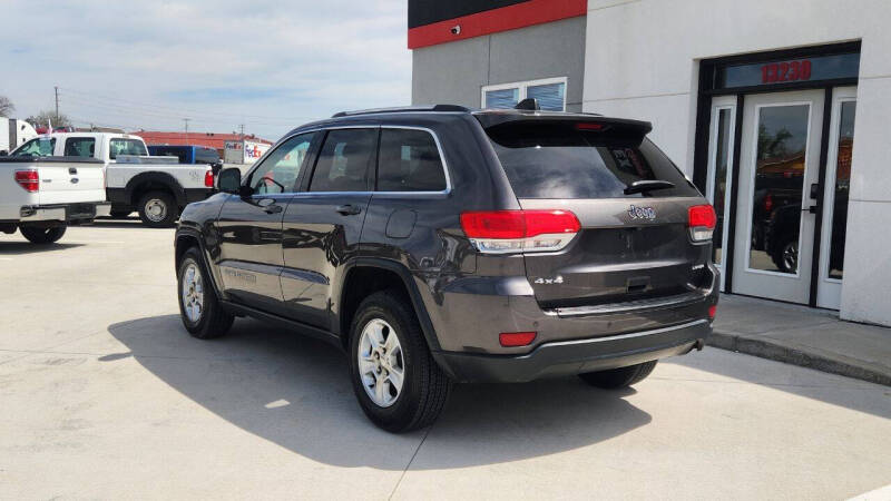 2017 Jeep Grand Cherokee Laredo E