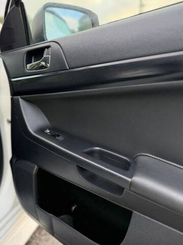 2017 Mitsubishi Lancer ES