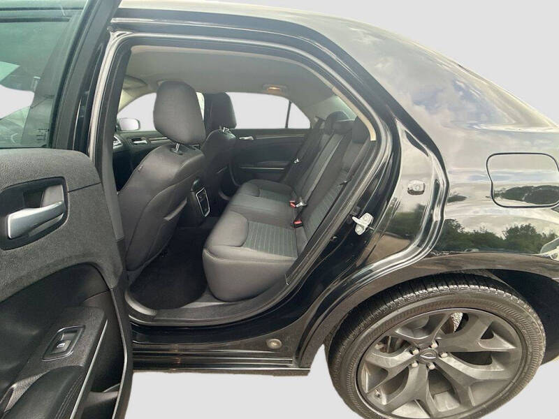 2022 Chrysler 300 Touring