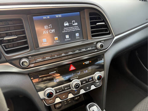 2020 Hyundai Elantra SEL