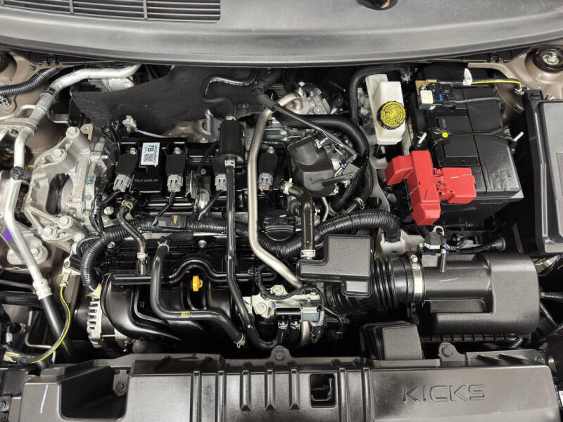 2025 Nissan Kicks S