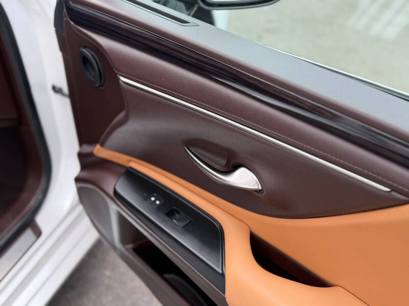 2020 Lexus ES 350
