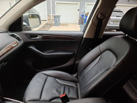 2012 Audi Q5 3.2 quattro Premium Plus