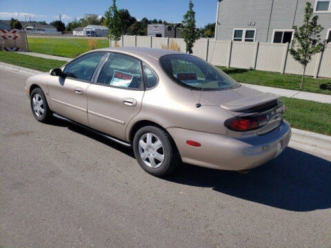 1999 Ford Taurus SE