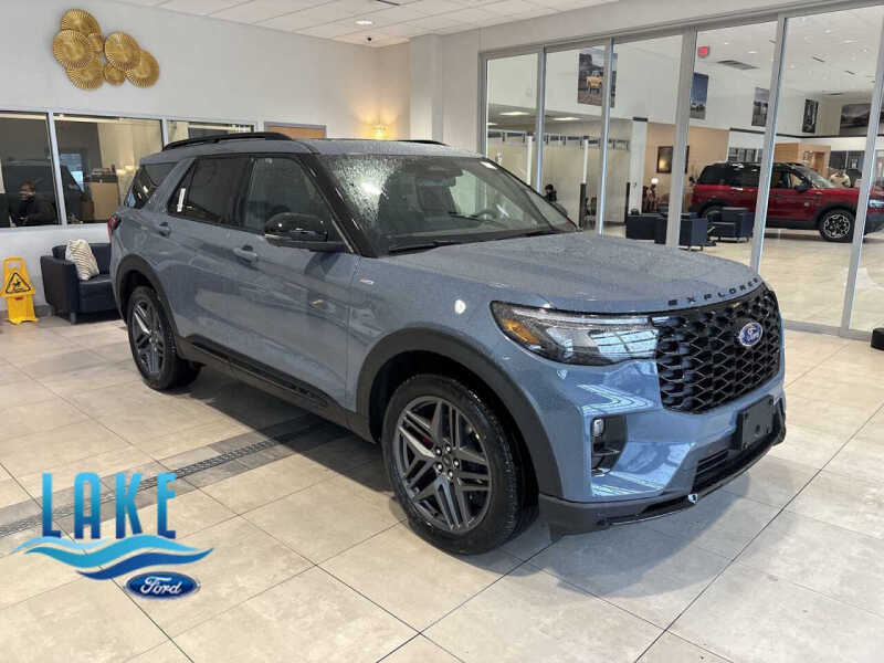 2026 Ford Explorer ST-Line