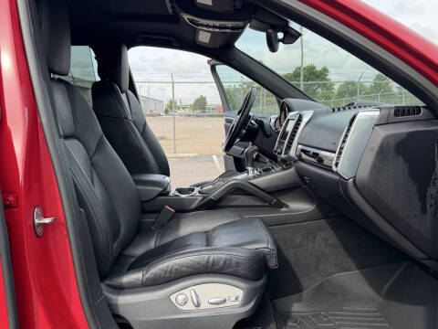 2016 Porsche Cayenne