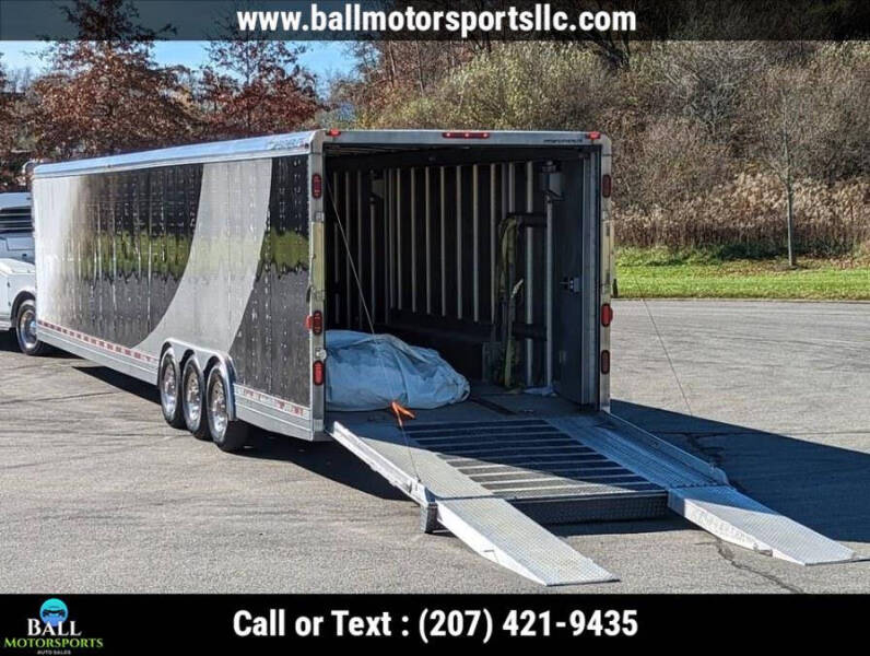 2004 Featherlite Trailer Two  Car  Hauler