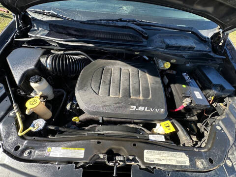 2012 Chrysler Town and Country Touring