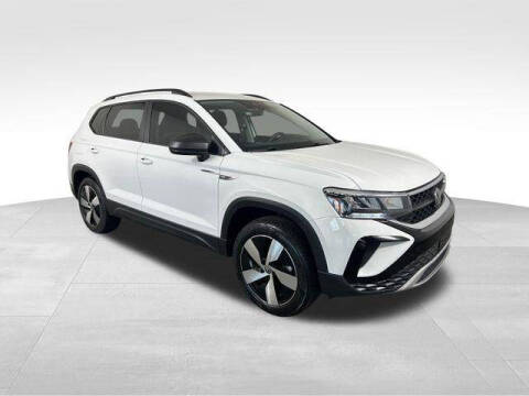 2024 Volkswagen Taos S 4Motion