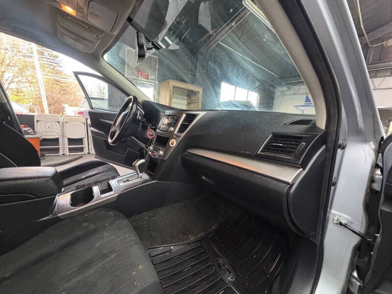 2013 Subaru Outback 2.5i