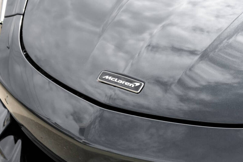 2021 McLaren GT