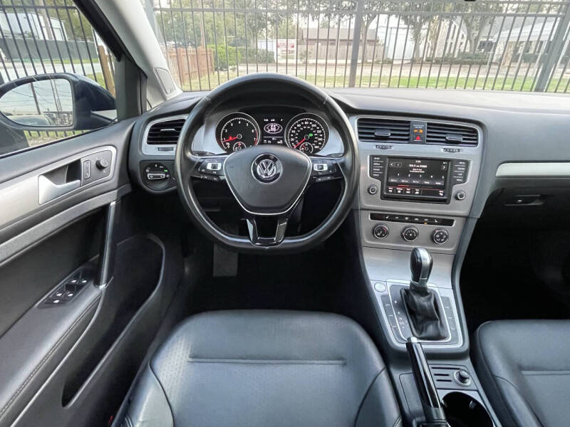 2016 Volkswagen Golf SportWagen TSI SE
