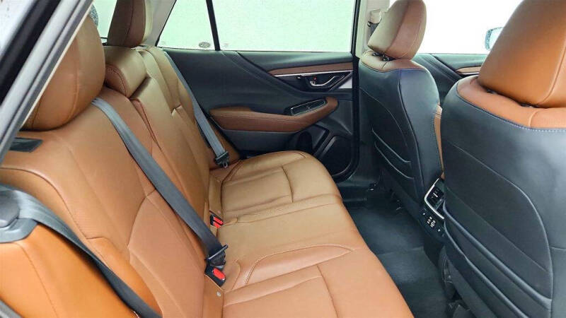 2024 Subaru Outback Touring