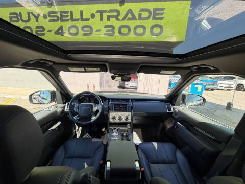2017 Land Rover Discovery SE
