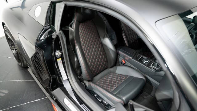 2023 Audi R8 5.2 V10 performance
