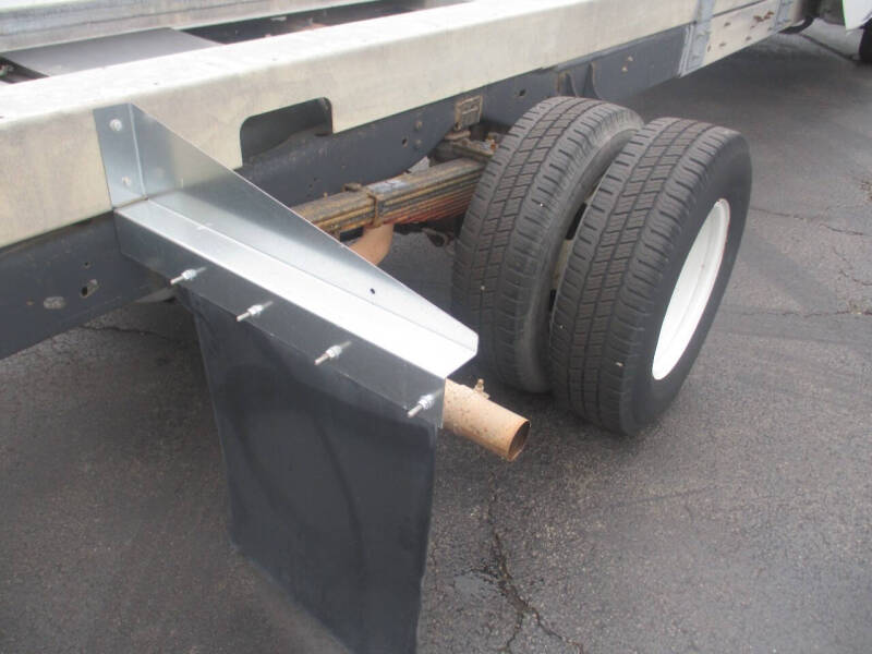 2011 Ford E-Series E-450 SD