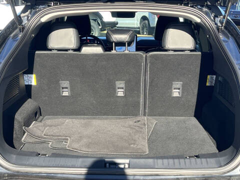 2023 Ford Mustang Mach-E Select