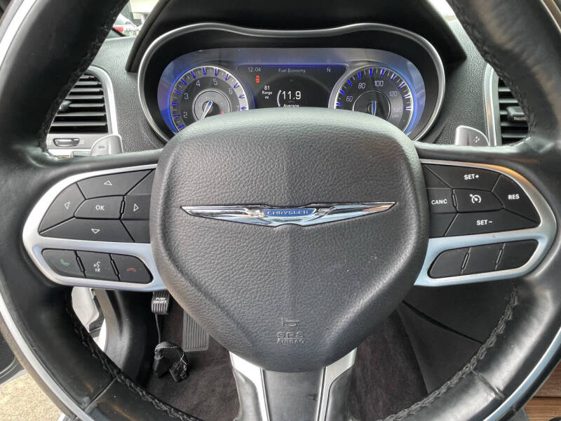 2017 Chrysler 300 C Platinum